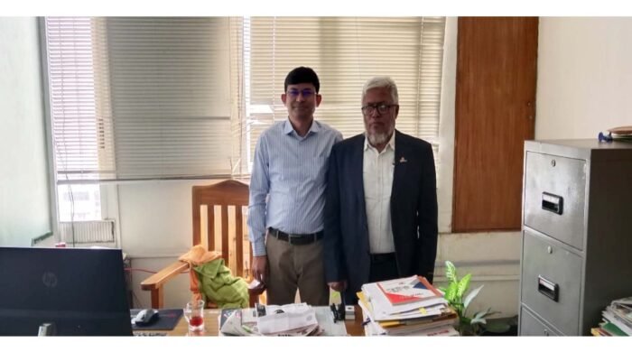 লায়ন খান আকতারুজ্জামান এমজেএফ-এর সৌজন্য সাক্ষাৎ ইনভেস্টমেন্ট কর্পোরেশন অব বাংলাদেশ (ICB)-এর AGM মো. মহিউদ্দিনের সঙ্গে