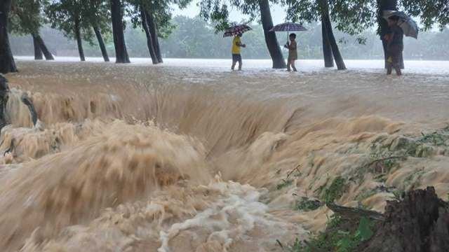 ১৬ জেলায় জলোচ্ছ্বাসের আশঙ্কা