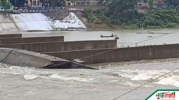 আত্রাই নদীর ভারতীয় অংশে বাঁধ ভেঙে উদ্বেগ, গ্রামবাসীর দুশ্চিন্তা—রাজনৈতিক মহলে পাল্টাপাল্টি অভিযোগ