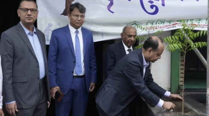 জুলাই পুনর্জাগরণ ও তারুণ্যের উৎসব উপলক্ষ্যে বেসিক ব্যাংকের বৃক্ষরোপণ